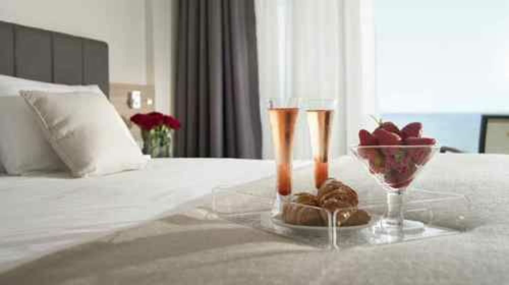 Hotel Ocelle Thermae&Spa (Adults Only) Сирмионе Экстерьер фото